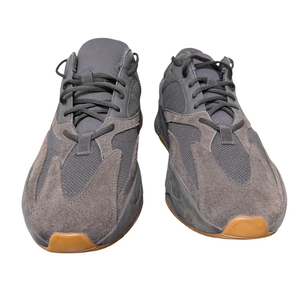 Adidas Yeezy Boost 700 Mens Utility Black FV5304 Suede Mesh Gum Sole Sneaker